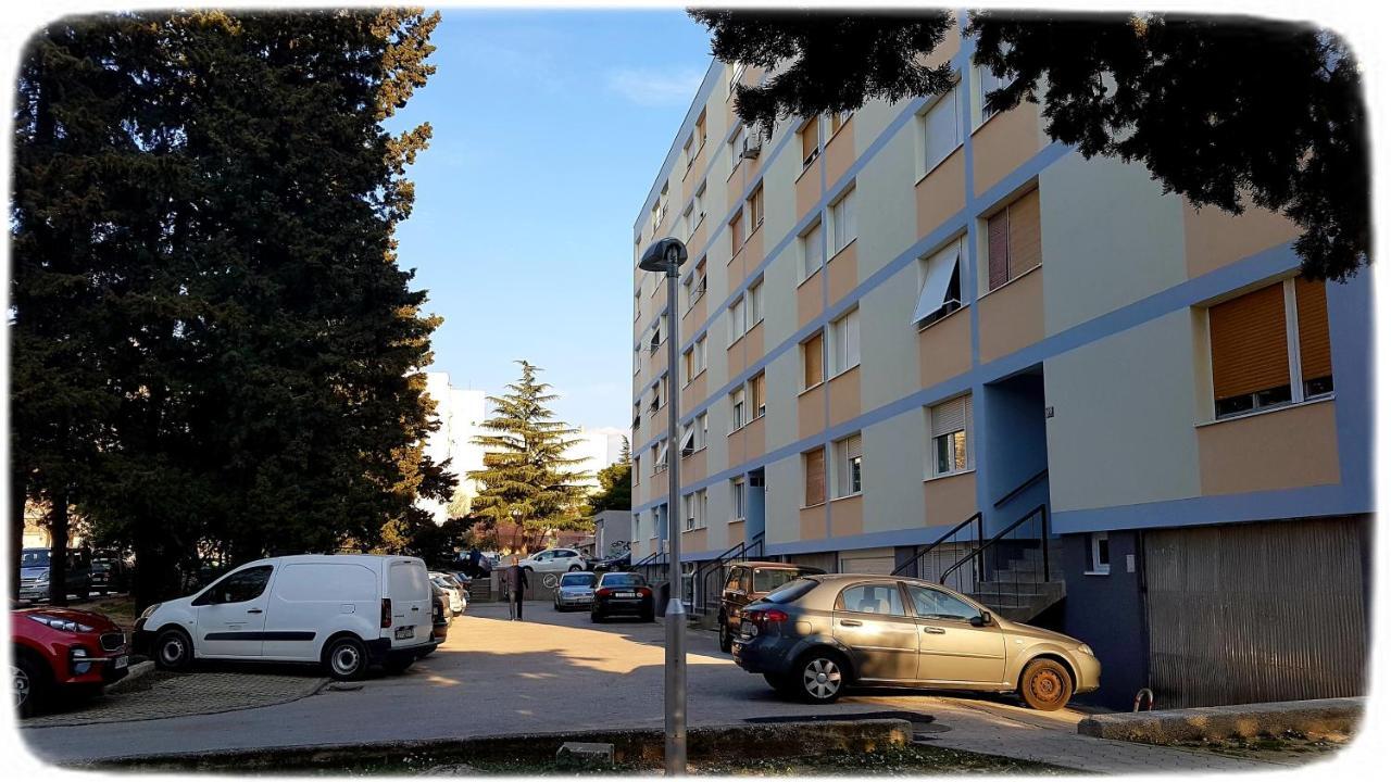 Apartment Rosie Split Exterior photo